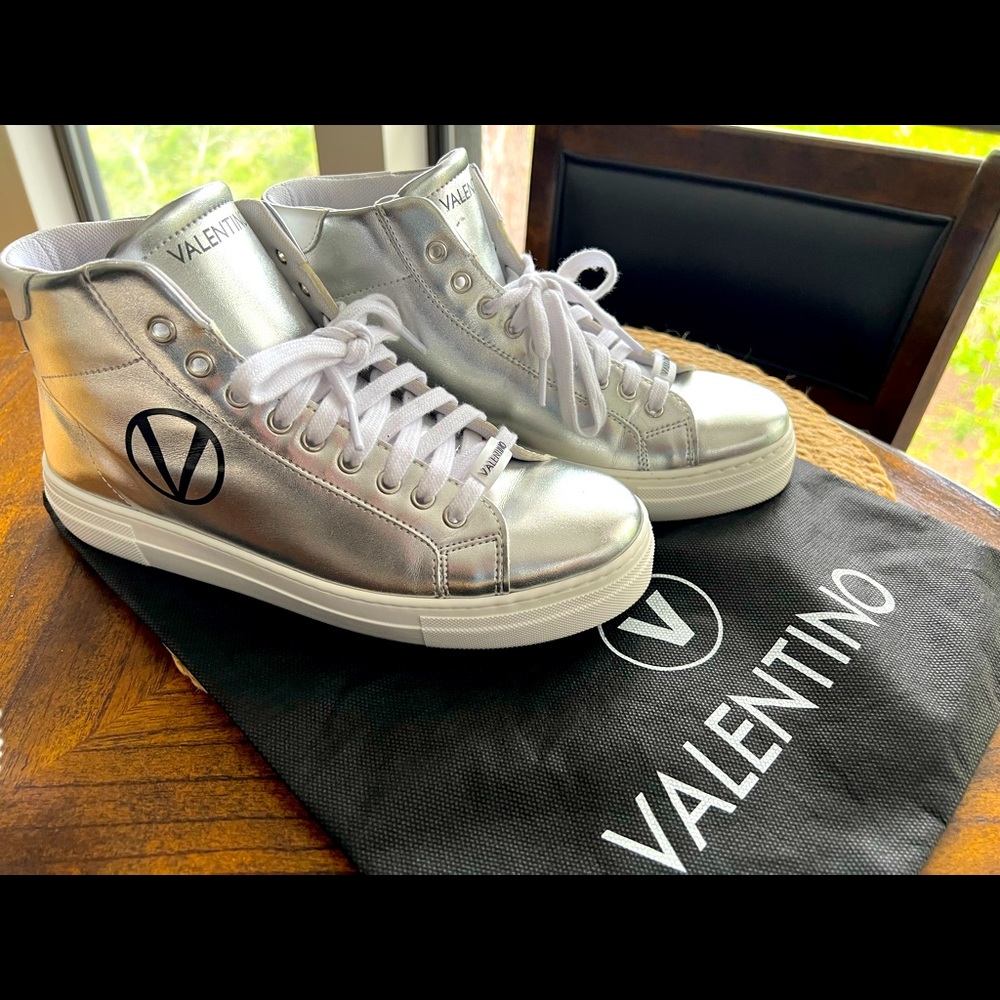 Nice pair of Metallic Silver Valentino High-top sneakers!!